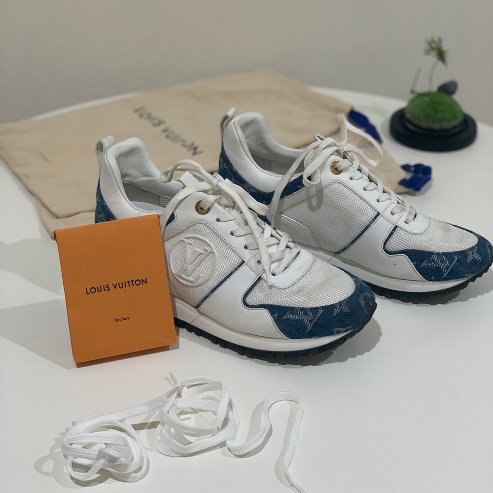 Louis Vuitton 100% authentic!
